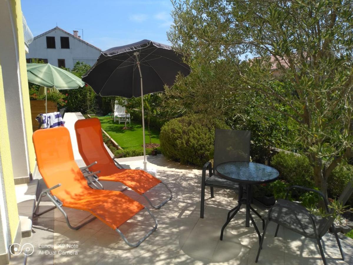 Ana Rooms Krk Town Exterior photo